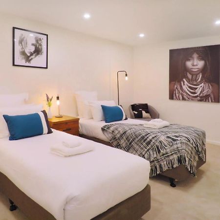 Apartament Executive Living In Bluewater Queenstown Zewnętrze zdjęcie