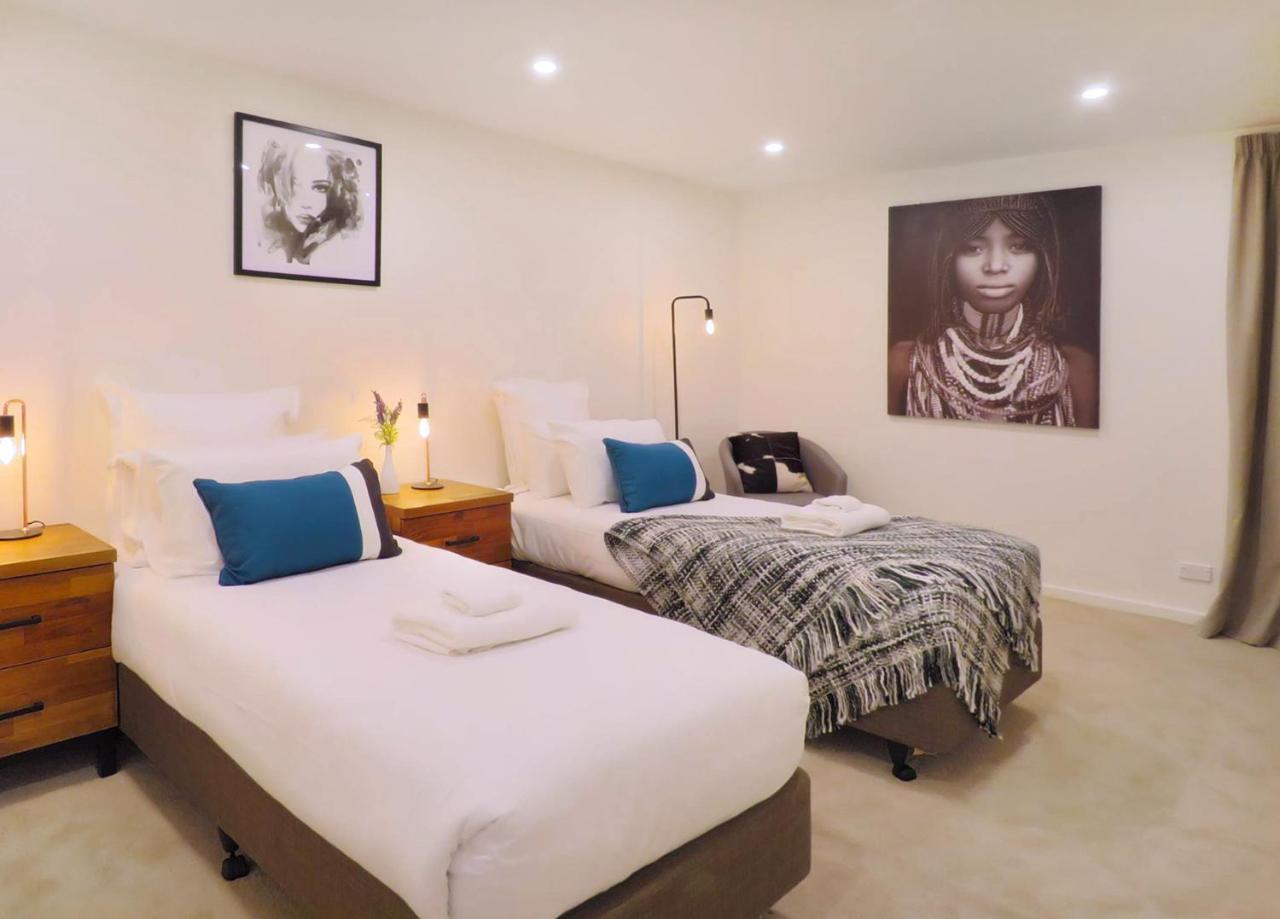 Apartament Executive Living In Bluewater Queenstown Zewnętrze zdjęcie