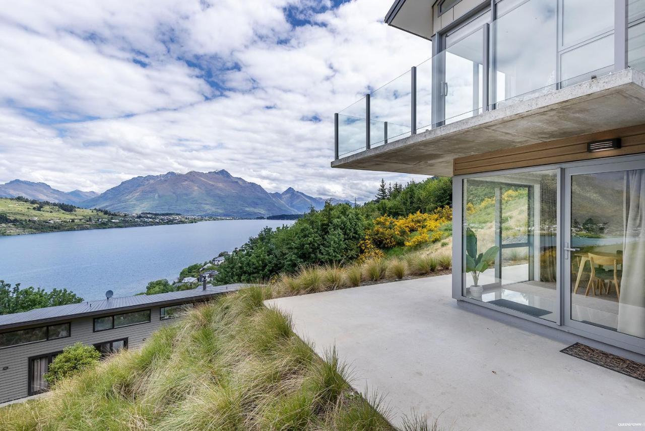 Apartament Executive Living In Bluewater Queenstown Zewnętrze zdjęcie