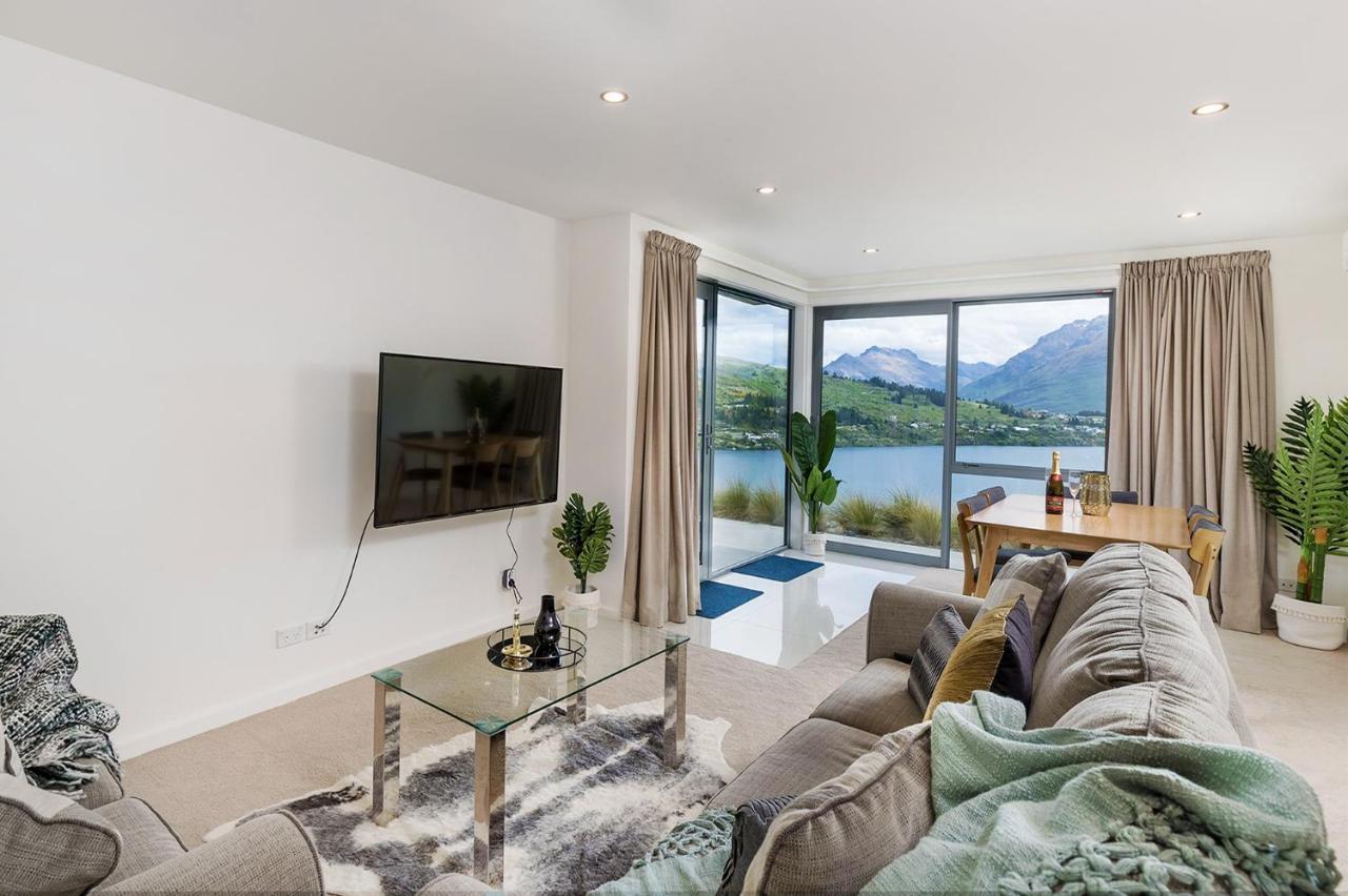 Apartament Executive Living In Bluewater Queenstown Zewnętrze zdjęcie